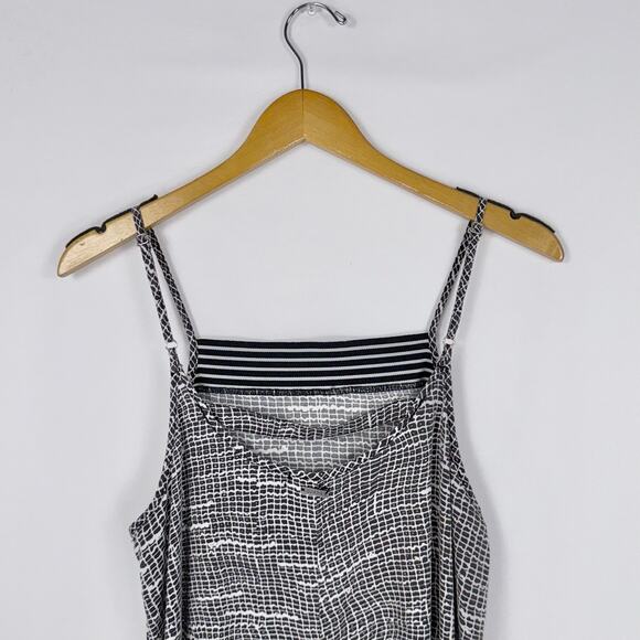 Prana Women's Selene Printed Handkerchief Hem Midi Dress Medium Black - Picture 8 of 13